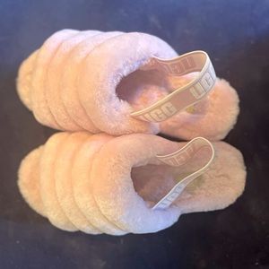 Ugg Fluff Yeah slides in cotton candy pink